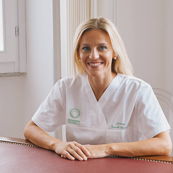 osteopata Francesca Iacarelli in primo piano